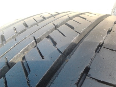 ขายยาง205/70/15 ปี 11  BRIDESTONE  DURAVIS R611    1    ชุด