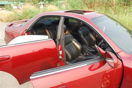 ขายรถสปอร์ต ซีดาน ขายรถสปอร์ต ซีดาน