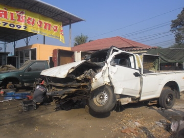 ขายซากหลายคัน..ดีแมก2คัน,ดราก้อน2คัน,สตาด้า04