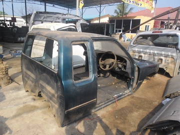 ขายซากหลายคัน..ดีแมก2คัน,ดราก้อน2คัน,สตาด้า04 ขายซากหลายคัน..ดีแมก2คัน,ดราก้อน2คัน,สตาด้า04