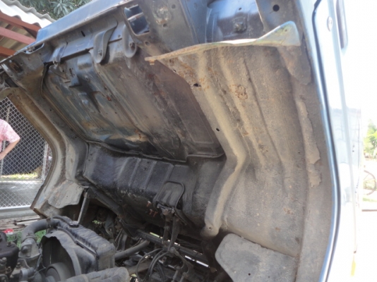 6 ล้อติดเฮี้ยบ 3 ตัน ISUZU NPR 110 แรง แอร์ เพาเวอร์  เกียร์ยาว