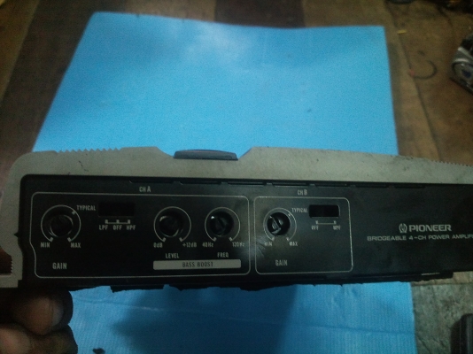 ขายแอมป์ติดรถยนต์ของpioneer2chกับpioneer4ch เข้าชุดกัน ขายแอมป์ติดรถยนต์ของpioneer2chกับpioneer4ch เข้าชุดกัน