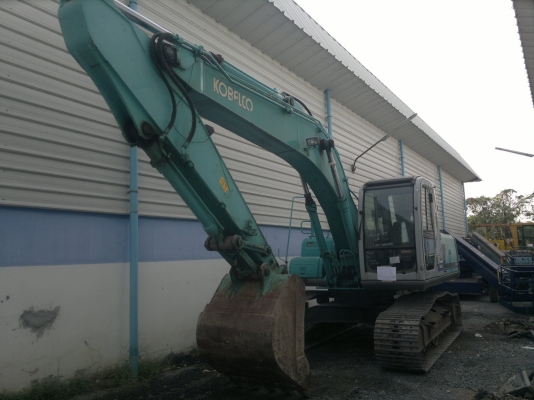 รถขุด KOBELCO  SK200-6 รถนอกนำเข้า มาถึงไทยแล้วครับ สภาพดีสุดๆ ติดต่อ มานะ 085-9049669