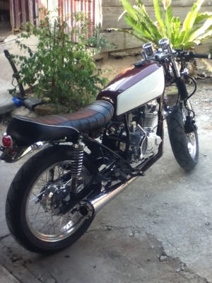 ขาย Sr น้อย 200 ทะเบียนrพร้อมโอนไม่ขาดต่อ ล้อโตๆ 32,000 ด่วน ต้นสุ1000 ,0861223256