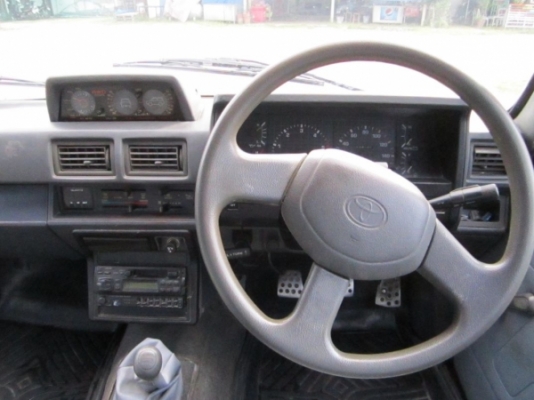 <No.10>Toyota Hero 4 ประตูแท้ 2.5turbo ตัวนำเข้าปี90 สวยที่สุดตั้งแต่ขายมา(แต่งเอง)