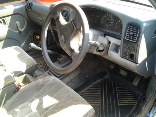 ***พ่อค้าตัด คุยกันครับ !!! ขาย กระบะแค็ป โปรเหมาๆ NISSAN BIG-M 2.5 KINGCAB  ฝาแดงแรงฤทธิ์ ปี 36/93(สีแดง) และปี 39/96 จอโค้งแท้ (สีน้ำเงิน) พ.พาวเวอร์ แอร์ ยางดี คัสซีสวย ช่วงล่างแน่น พร้อมใช้งาน ราคาตัดเหมา ลดได้เยอะครับ