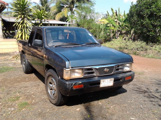 ***พ่อค้าตัด คุยกันครับ !!! ขาย กระบะแค็ป โปรเหมาๆ NISSAN BIG-M 2.5 KINGCAB  ฝาแดงแรงฤทธิ์ ปี 36/93(สีแดง) และปี 39/96 จอโค้งแท้ (สีน้ำเงิน) พ.พาวเวอร์ แอร์ ยางดี คัสซีสวย ช่วงล่างแน่น พร้อมใช้งาน ราคาตัดเหมา ลดได้เยอะครับ