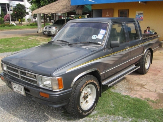 <No.11>Toyota Hero 4 ประตู (Ln56)แท้ปี89 สวยเดิมบางสุดๆระดับ 1ใน10แน่นอน