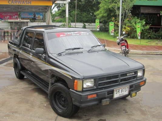 <No.12>Toyota Hero 4 ประตู (Ln56)ปี88 หล่อๆไม่อายใคร