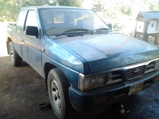 NISSAN BIGM KINGCAB - BDi 2.5 MT ปี 39 มี 2 คันให้เลือก เครื่องดี ภายในเก๋งสะอาด พวงมาลัยเพาเวอร์ แอร์เย็น ช่วงล่างแน่นยางสภาพดีพร้อมใช้งาน เอกสารทะเบียนภาษีเต็มไม่มีขาดพร้อมโอน ราคาต่อรองได้ครับ