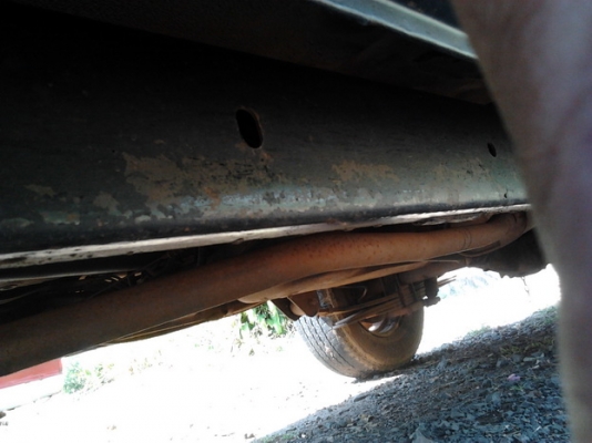 NISSAN BIGM KINGCAB - BDi 2.5 MT ปี 39 มี 2 คันให้เลือก เครื่องดี ภายในเก๋งสะอาด พวงมาลัยเพาเวอร์ แอร์เย็น ช่วงล่างแน่นยางสภาพดีพร้อมใช้งาน เอกสารทะเบียนภาษีเต็มไม่มีขาดพร้อมโอน ราคาต่อรองได้ครับ