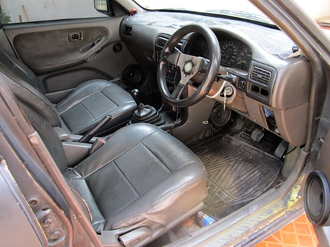 NISSAN SENTRA SALOON 1.6 MT ปี 1993 ราคาต่อรองได้ค่ะ