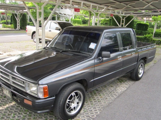 <No.13>Toyota Hero 4 ประตู (Ln56)แท้ปี89 สวยจัดแบบเดิมๆ สีใหม่ พาวเวอร์