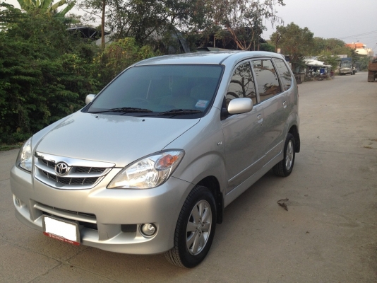 ขายถูก AVANZA ปี10สภาพดี