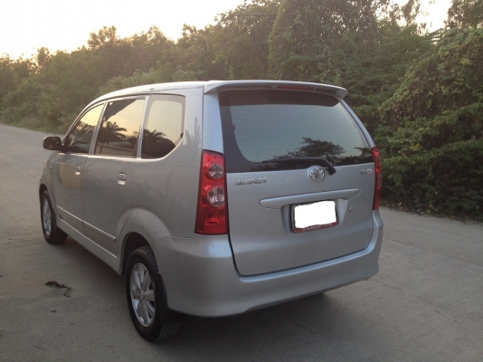 ขายถูก AVANZA ปี10สภาพดี