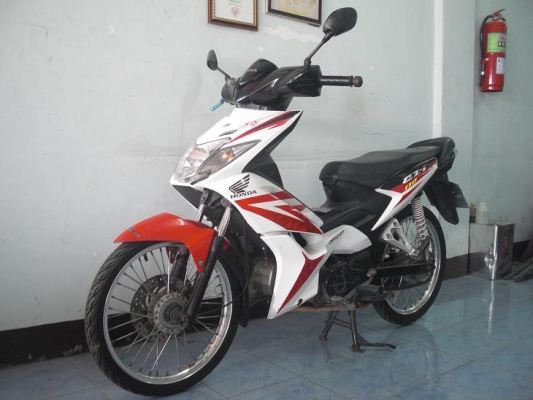 Honda czi 110 cc. (red/wh) ปี 51
