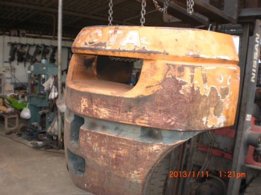 ขายเคาร์เตอร์เวท toyota 7fd25