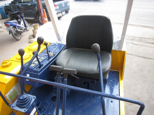 ขาย รถขุดเล็ก KOMATSU รุ่น PC30-5- แทร็กเหล็ก มือสองญี่ปุ่น ขาย รถขุดเล็ก KOMATSU รุ่น PC30-5- แทร็กเหล็ก มือสองญี่ปุ่น