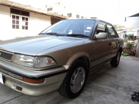 ขาย toyota corolla1.6 สภาพสวยพร้อมใช้ครับ