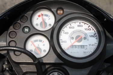 ขาย HONDA SONIC 125 ไมล์ขาว  สภาพเดิมๆ  ครื่องเดิม ลูกเดิม ทะเบียนพร้อมโอน