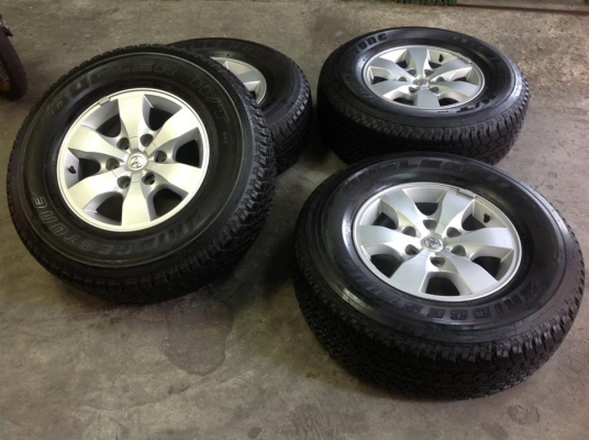 ขายถูก ล้อแม็กซ์16" โตโยต้า วีโก้ คู่ยาง บริดสโตน D840 265/70R16 ราคา 19000 บาท สนใจติดต่อได้ที่ 089 6669061