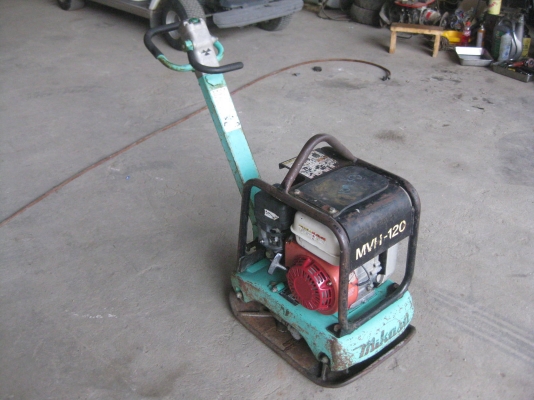 ขายเครื่องตบดินMIKASA MVH-120 พร้อมใช้งาน ขายเครื่องตบดินMIKASA MVH-120 พร้อมใช้งาน