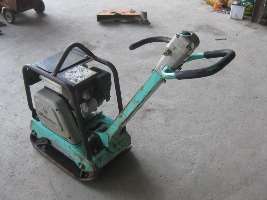 ขายเครื่องตบดินMIKASA MVH-120 พร้อมใช้งาน ขายเครื่องตบดินMIKASA MVH-120 พร้อมใช้งาน