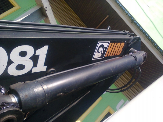 ขายหกล้อ 120 FC2W ติดเครนสภาพดีพร้อมใช้ ราคาต่อรองได้