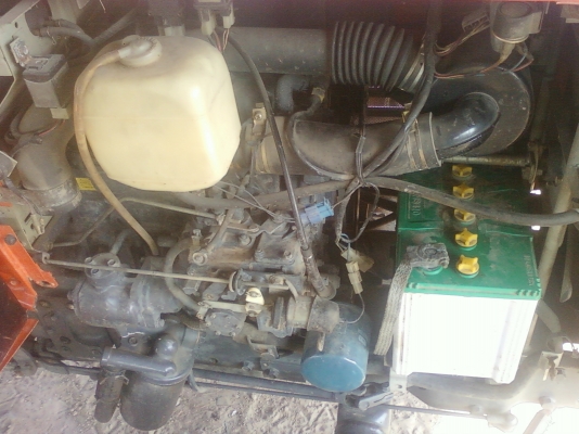 ขาย  KUBOTA L1-255  4x4  อุปกรผาน5