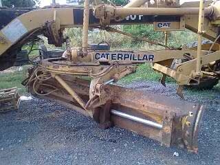 รถเกรดCAT 12F เครื่องแห้ง ปั้มดี เอกสารเล่มทะเบียนสวยมาก รถเกรดCAT 12F เครื่องแห้ง ปั้มดี เอกสารเล่มทะเบียนสวยมาก