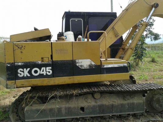 KOBELCO SK045 MACKI เก่านอก1ปี รถทำงานอยู๋ สวยมาก KOBELCO SK045 MACKI เก่านอก1ปี รถทำงานอยู๋ สวยมาก