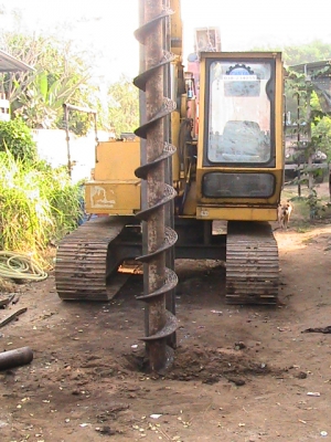 รับเจาะเสาเข็มแนวดิ่ง.