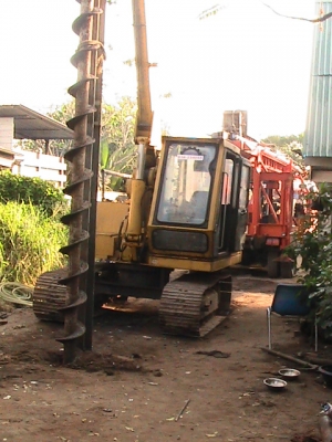 รับเจาะเสาเข็มแนวดิ่ง.