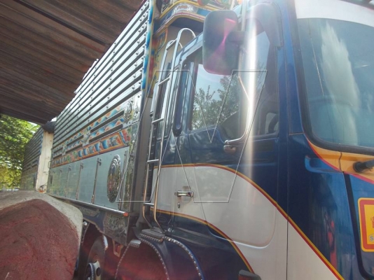 ขาย ฮีโน่โปรเฟีย 320 แรง คอมมอลเร็ล P11C / ปี 2553 / พ่วง 24 ล้อดั๊มเนียมเกษตรสวยๆ