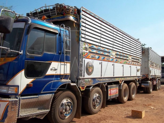 ขาย ฮีโน่โปรเฟีย 320 แรง คอมมอลเร็ล P11C / ปี 2553 / พ่วง 24 ล้อดั๊มเนียมเกษตรสวยๆ