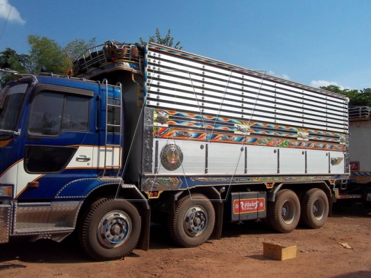 ขาย ฮีโน่โปรเฟีย 320 แรง คอมมอลเร็ล P11C / ปี 2553 / พ่วง 24 ล้อดั๊มเนียมเกษตรสวยๆ