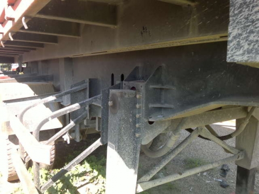 ขายห่างพ่วงดั๊ม สามมิต 2 เพลา ปี 54 ( ห่างสวยมากๆ ) สนใจติดต่อ 081 - 6079515 ขายห่างพ่วงดั๊ม สามมิต 2 เพลา ปี 54 ( ห่างสวยมากๆ ) สนใจติดต่อ 081 - 6079515