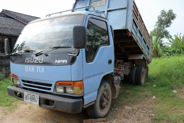 ขายรถ 6 ล้อ NPR120