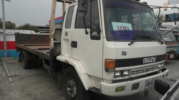 ขาย 6 ล้อ อีซูซุ FTR เครื่อง 160 แรง ยาว 6.50 เมตร