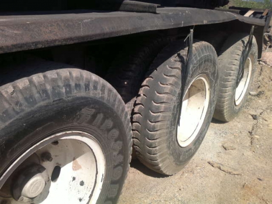 ขายห่างพ่วง สามมิต 3 เพลาแท้ ปี 48 สนใจติดต่อ 081 - 6079515 ขายห่างพ่วง สามมิต 3 เพลาแท้ ปี 48 สนใจติดต่อ 081 - 6079515