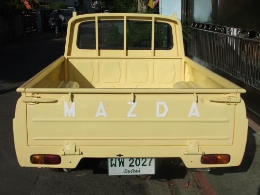 ขายมาสด้า โปรซีด ปี 2518