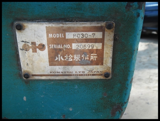 แมคโคร โคมัสสุ PC 30-7 สภาพสวยๆ