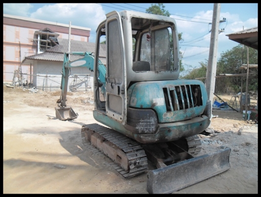 แมคโคร โคมัสสุ PC 30-7 สภาพสวยๆ