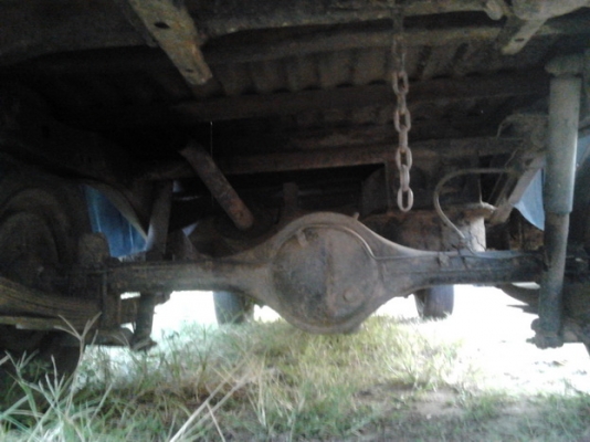 FORD MARATHON 2.5 MT SUPER CAB รถบ้านสภาพดีเดิมๆพร้อมใช้งาน เครื่องเดิม 4JA1 ประหยัดดีมาก ภายในห้องคอนโซลครบสวย แอร์เย็น พวงมาลัยเพาเวอร์ กระบะไม่มีผุ ช่วงล่างคัชซีสวยไม่ผุ ยางสภาพดี 60\% เอกสารเล่มทะเบียนครบพร้อมโอนครับ