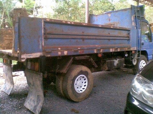 ขาย ISUZU 130  แรง  เทอร์โบ  จดทะเบียนปี 47  รถห้างมือแรก