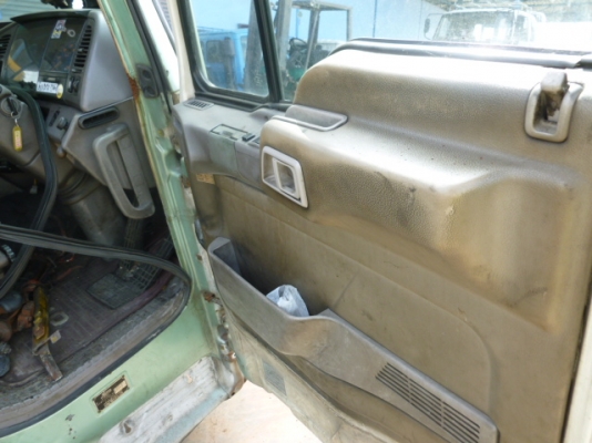 แสงฟ้าเต้นรถ///ขายหัวเก๋งเก่าญี่ปุ่น เปอร์เฟียร์ สมอเงิน สภาพสวยสมบุณ์