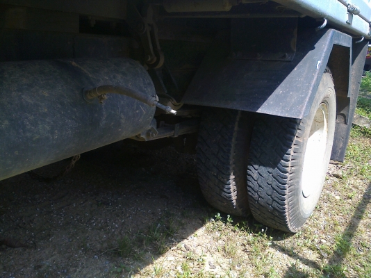 6ล้อดั้มNKR รถออกห้าง 88แรง เกียร์สั้น แอร์เย็น เล่มพร้อม ภาษีเต็ม 6ล้อดั้มNKR รถออกห้าง 88แรง เกียร์สั้น แอร์เย็น เล่มพร้อม ภาษีเต็ม