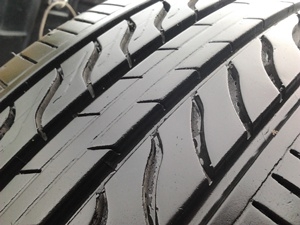 ขายยาง205/65/15 ปี 1110 MICHERLIN PRIMACY 1 ชุด   ราคา :  3,500.00  บาท