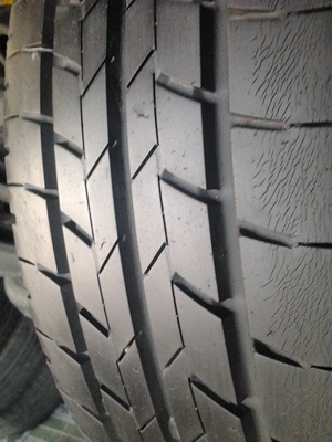 ขายยาง205/70/15 ปี 2208 BRIDESTONE LEO RV 1 ชุด  ราคา :  3,800.00  บาท