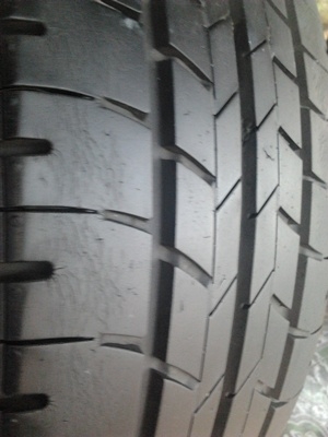 ขายยาง205/70/15 ปี 2208 BRIDESTONE LEO RV 1 ชุด  ราคา :  3,800.00  บาท